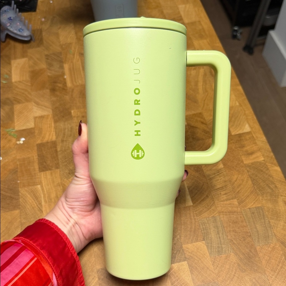 HydroJug 40oz Traveler in Honeydew